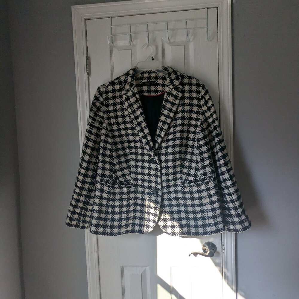 Talbots Woman Blazer, Black & White Pattern, Wool Blend, Size 20W